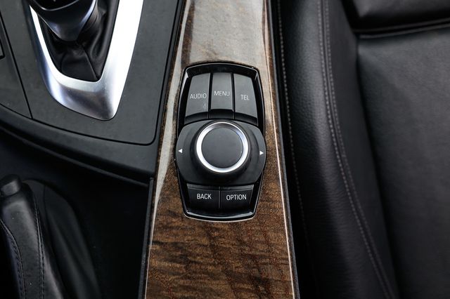 2017 BMW 3 Series 340i - M Sport Sedan - 22913033 - 42