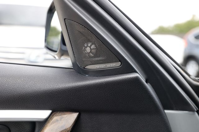 2017 BMW 3 Series 340i - M Sport Sedan - 22913033 - 48