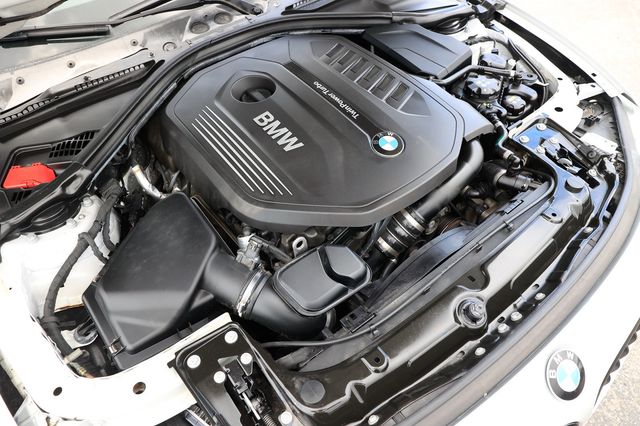 2017 BMW 3 Series 340i - M Sport Sedan - 22913033 - 52