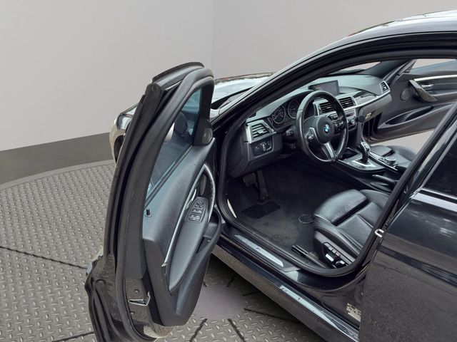 2017 BMW 3 Series 340i xDrive - 23065161 - 20