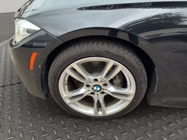 2017 BMW 3 Series 340i xDrive - 23065161 - 25