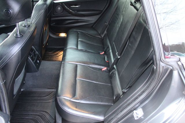 2017 BMW 3 Series 340i xDrive Gran Turismo - 22960806 - 15