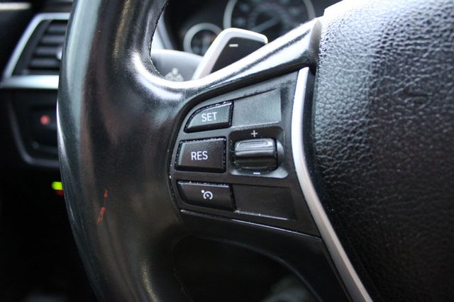 2017 BMW 3 Series 340i xDrive Gran Turismo - 22960806 - 25