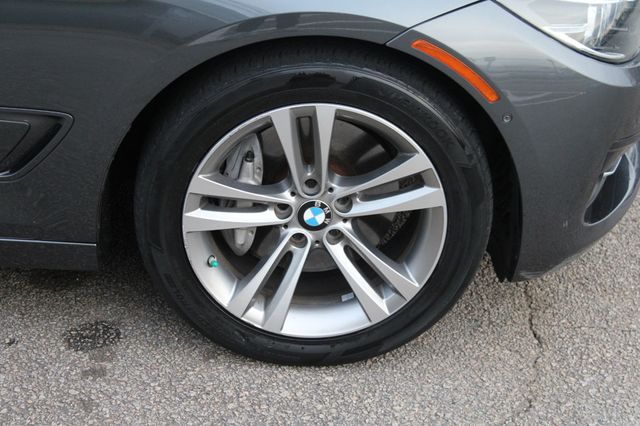 2017 BMW 3 Series 340i xDrive Gran Turismo - 22960806 - 31