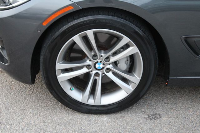 2017 BMW 3 Series 340i xDrive Gran Turismo - 22960806 - 34