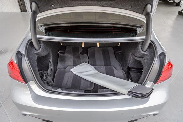 2017 BMW 3 Series 340i xDRIVE SEDAN - NAV - BLUETOOTH - SUPER CLEAN - MUST SEE - 23007539 - 10