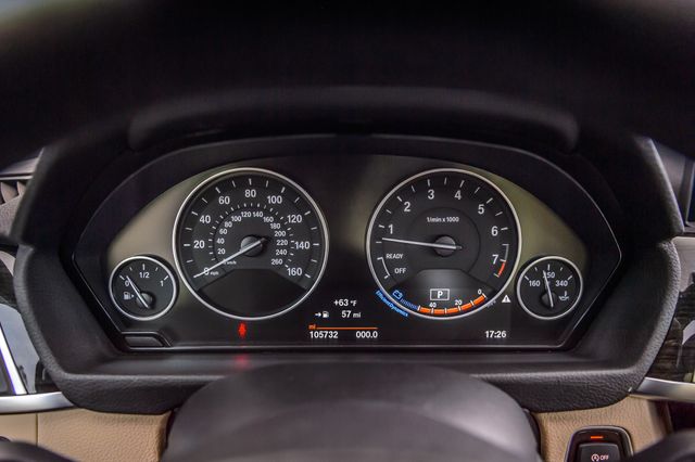 2017 BMW 3 Series 340i xDRIVE SEDAN - NAV - BLUETOOTH - SUPER CLEAN - MUST SEE - 23007539 - 16