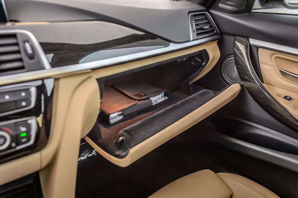 2017 BMW 3 Series 340i xDRIVE SEDAN - NAV - BLUETOOTH - SUPER CLEAN - MUST SEE - 23007539 - 36