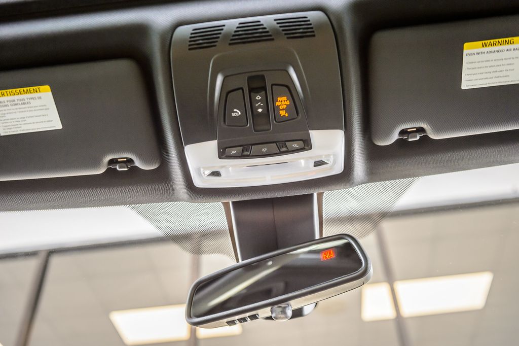 2017 BMW 3 Series 340i xDRIVE SEDAN - NAV - BLUETOOTH - SUPER CLEAN - MUST SEE - 23007539 - 37