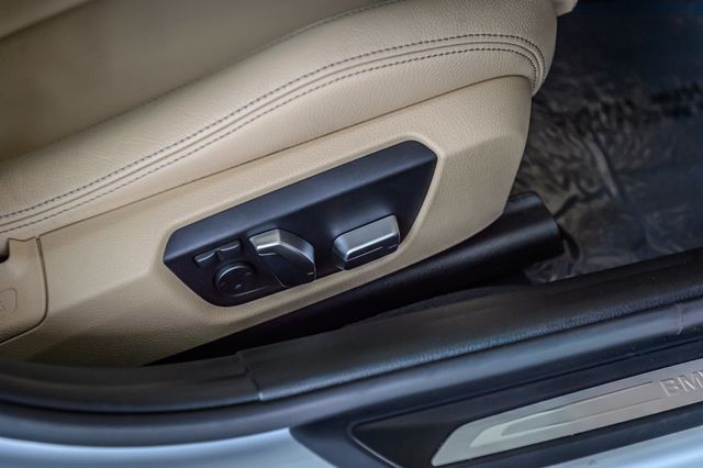 2017 BMW 3 Series 340i xDRIVE SEDAN - NAV - BLUETOOTH - SUPER CLEAN - MUST SEE - 23007539 - 47