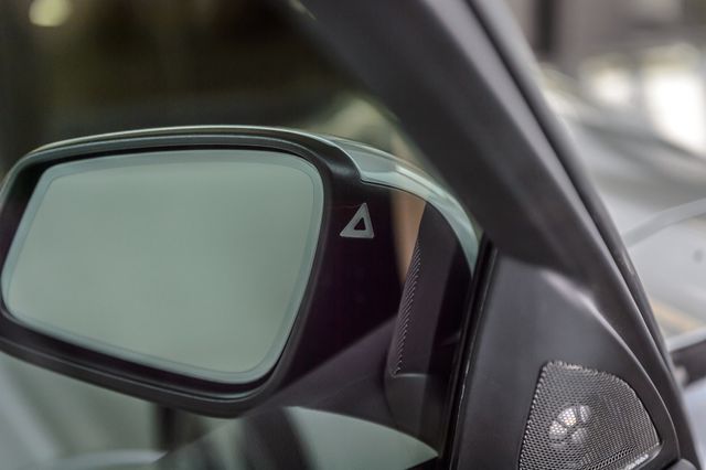 2017 BMW 3 Series 340i xDRIVE SEDAN - NAV - BLUETOOTH - SUPER CLEAN - MUST SEE - 23007539 - 50