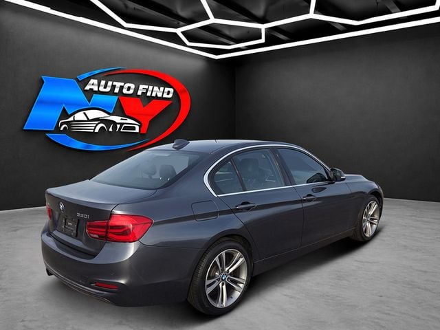 2017 BMW 3 Series AWD, SUNROOF, 18" ALLOY WHEELS, HEATED SEATS, BACKUP CAMERA - 23039696 - 7