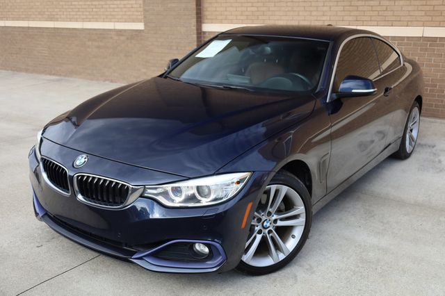 2017 BMW 4 Series 430i xDrive - 22898856 - 4