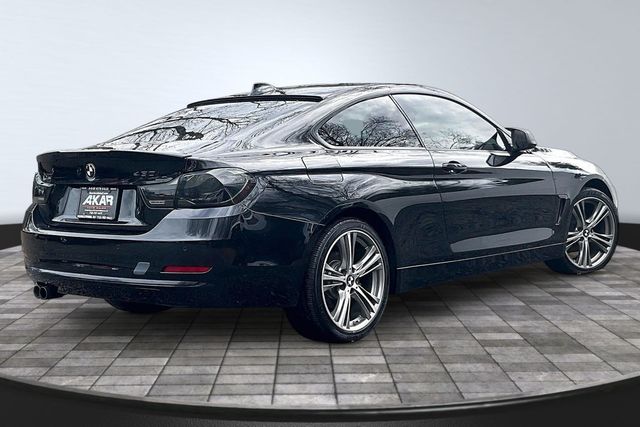 2017 BMW 4 Series 430i xDrive - 22984547 - 4