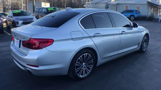 2017 BMW 5 Series 530i - 22748253 - 7