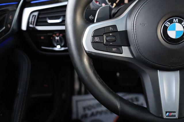 2017 BMW 5 Series 530i - 22946041 - 26