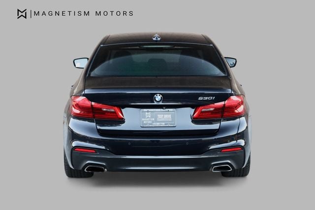 2017 BMW 5 Series 530i - 22946041 - 7