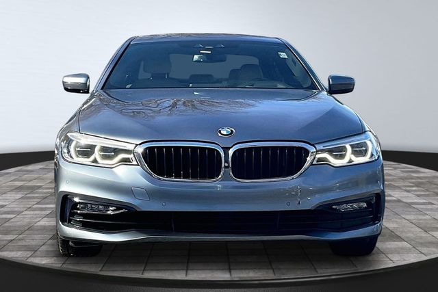 2017 BMW 5 Series 530i - 22994094 - 1