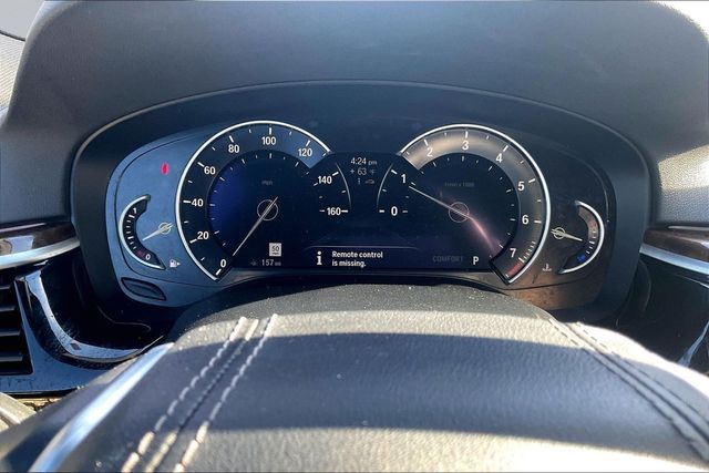 2017 BMW 5 Series 530i - 22994094 - 23