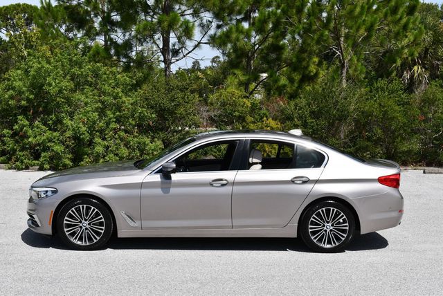 2017 BMW 5 Series 530i Sedan W/Premium and Luxury Seating Packages - 23044401 - 21