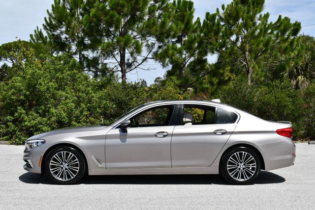 2017 BMW 5 Series 530i Sedan W/Premium and Luxury Seating Packages - 23044401 - 22