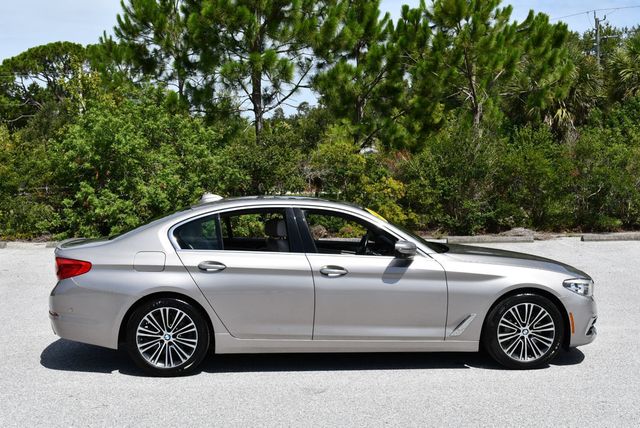 2017 BMW 5 Series 530i Sedan W/Premium and Luxury Seating Packages - 23044401 - 28