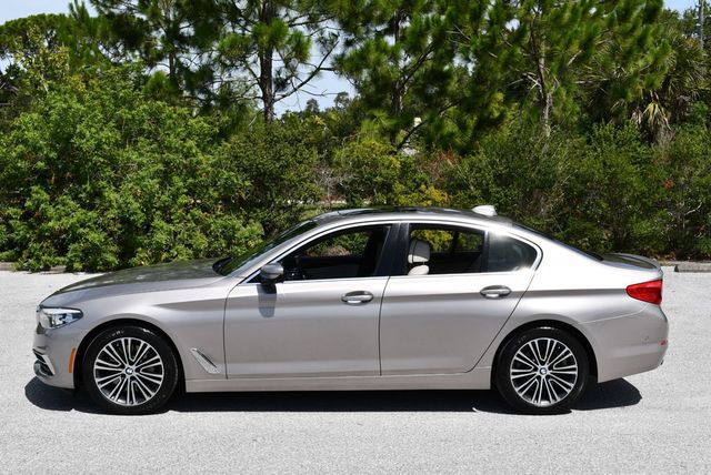 2017 BMW 5 Series 530i Sedan W/Premium and Luxury Seating Packages - 23044401 - 2