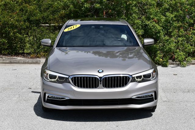 2017 BMW 5 Series 530i Sedan W/Premium and Luxury Seating Packages - 23044401 - 34