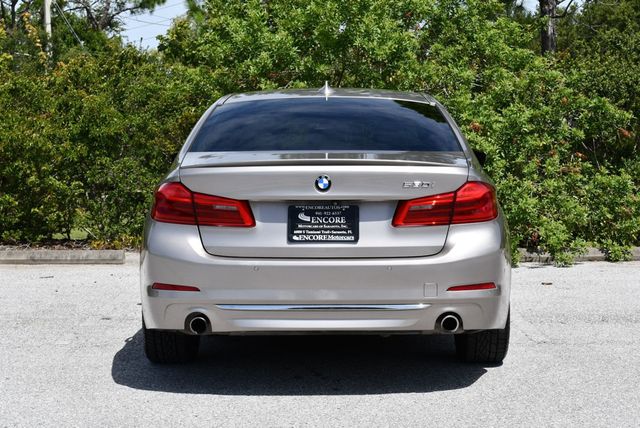 2017 BMW 5 Series 530i Sedan W/Premium and Luxury Seating Packages - 23044401 - 4