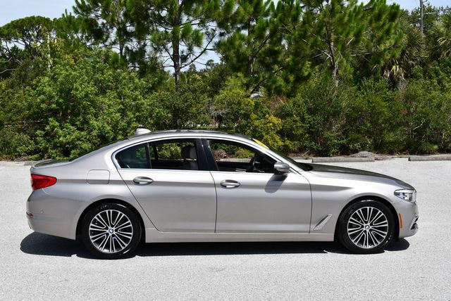 2017 BMW 5 Series 530i Sedan W/Premium and Luxury Seating Packages - 23044401 - 6