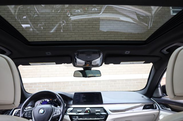 2017 BMW 5 Series 530i w/ $17k in Pkgs! - 22969329 - 11