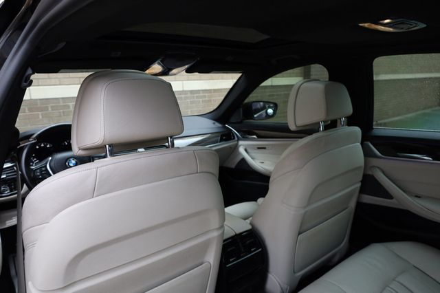 2017 BMW 5 Series 530i w/ $17k in Pkgs! - 22969329 - 19