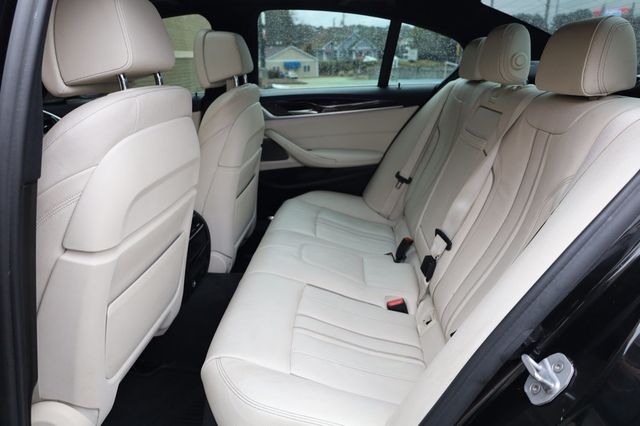 2017 BMW 5 Series 530i w/ $17k in Pkgs! - 22969329 - 20