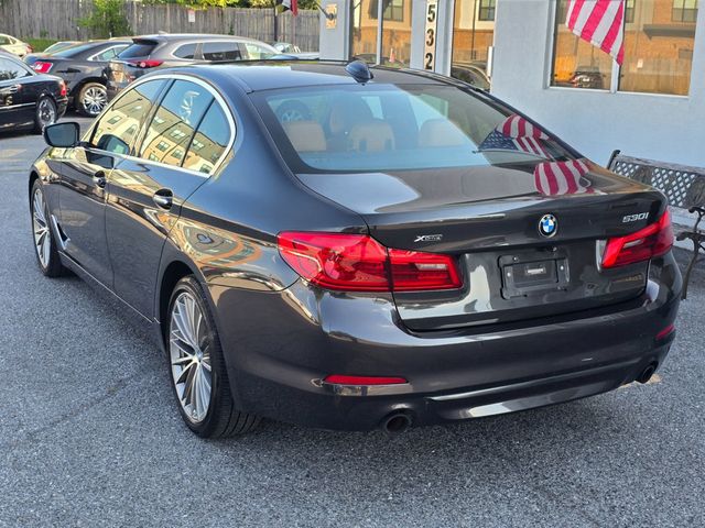 2017 BMW 5 Series 530i xDrive - 23048749 - 5