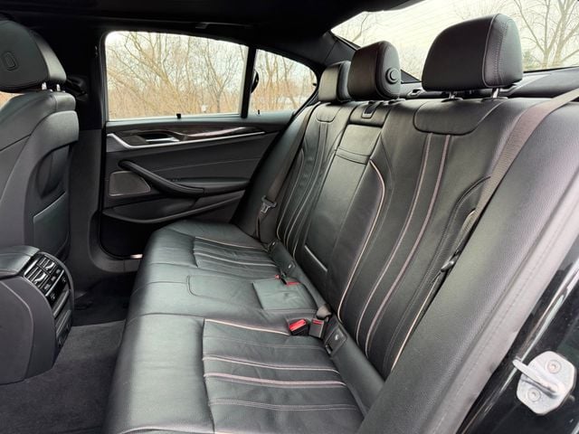 2017 BMW 5 Series 530i xDrive - 22993402 - 20