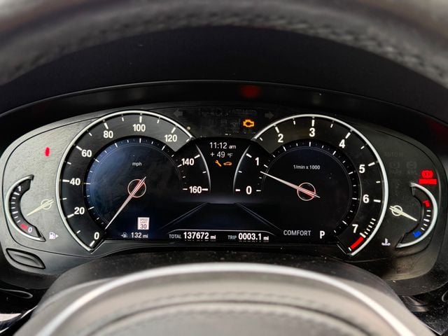 2017 BMW 5 Series 530i xDrive - 22993402 - 26