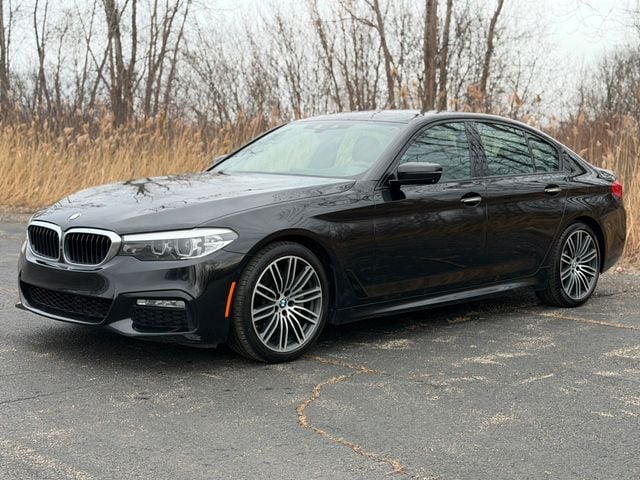 2017 BMW 5 Series 530i xDrive - 22993402 - 3
