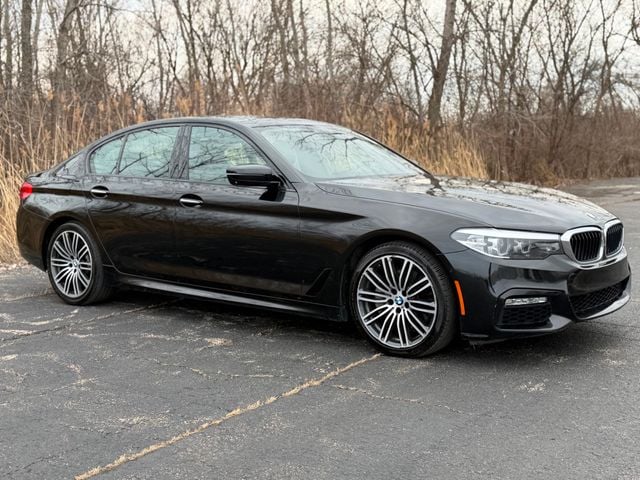 2017 BMW 5 Series 530i xDrive - 22993402 - 5