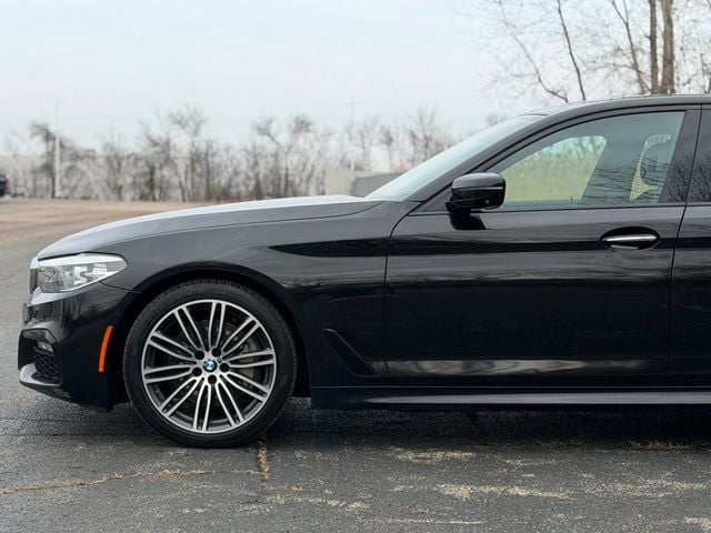 2017 BMW 5 Series 530i xDrive - 22993402 - 7