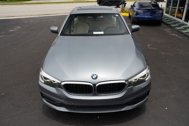 2017 BMW 5 Series 530i xDrive - 23035668 - 20