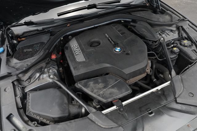 2017 BMW 5 Series 530i xDrive - 23035668 - 42