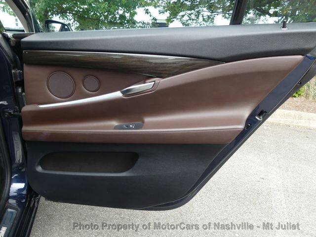 2017 BMW 5 Series 535i Gran Turismo - 22562334 - 18