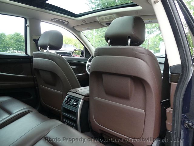 2017 BMW 5 Series 535i Gran Turismo - 22562334 - 24