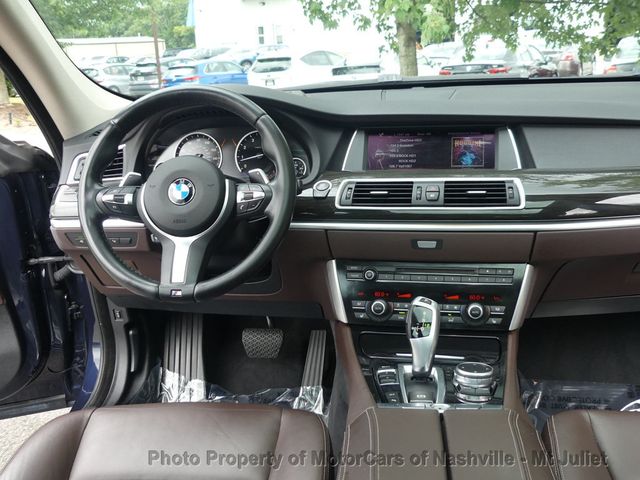 2017 BMW 5 Series 535i Gran Turismo - 22562334 - 30
