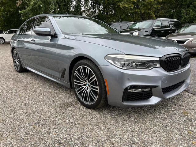 2017 BMW 5 Series 540i - 22606487 - 0