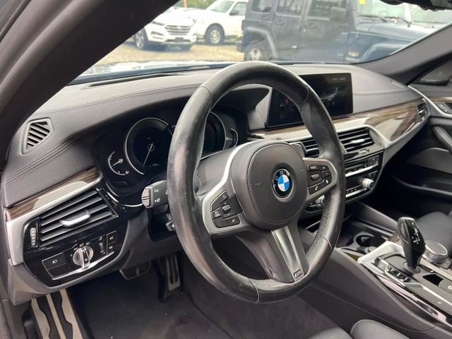 2017 BMW 5 Series 540i - 22606487 - 7