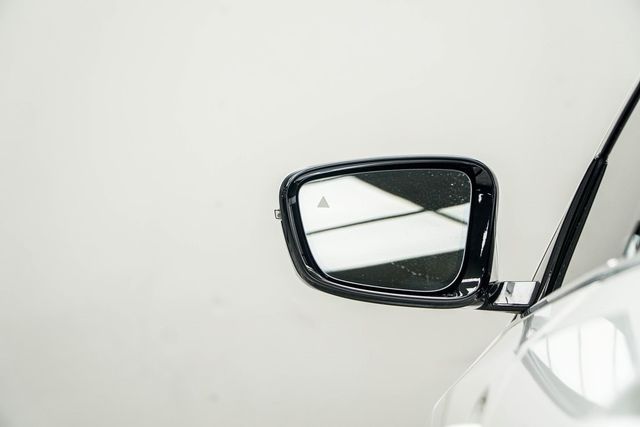 2017 BMW 5 Series 540i - 22910238 - 13