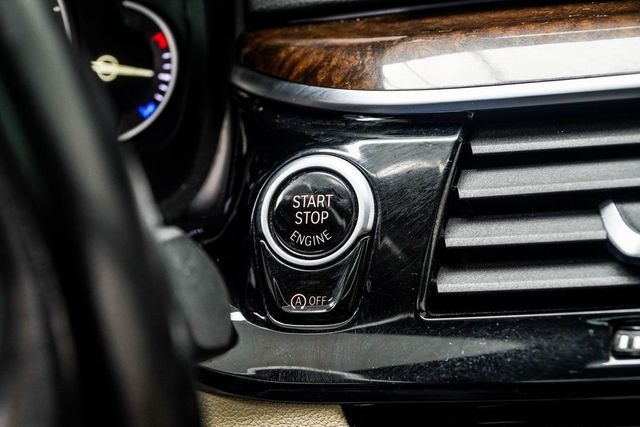 2017 BMW 5 Series 540i - 22910238 - 20