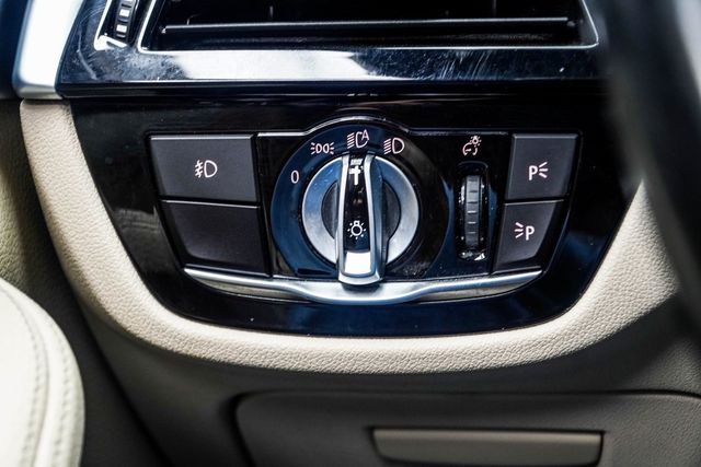 2017 BMW 5 Series 540i - 22910238 - 26