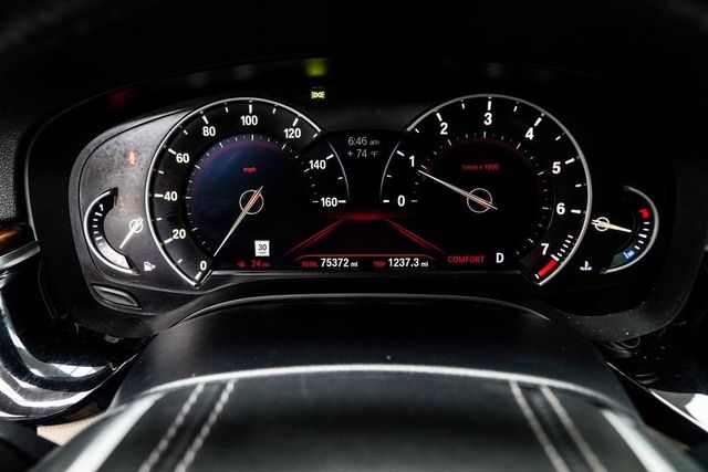 2017 BMW 5 Series 540i - 22910238 - 27